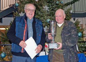 Robert Reid Ogilvie Trophy see text.jpg