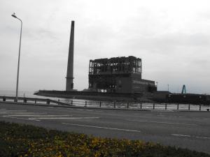 2011_0418lomondhillspowerstn0004.JPG