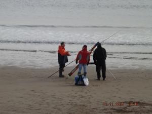 fishingbeach 003.JPG
