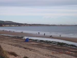 fishingbeach 002.JPG