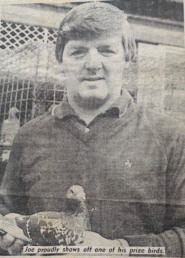 Joe Murphy with one of his winners in 1983.jpg